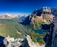 Stunning views of Lake O'Hara and Wiwaxy Peaks with Cathedral on the left and Victoria - North Summit on the right.