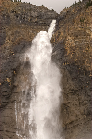 Takakkaw Falls always impresses with it's power.