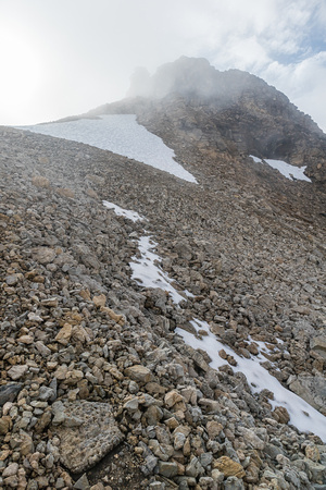 Near the col, looking up to the Jenga gully on Top Hat Peak.