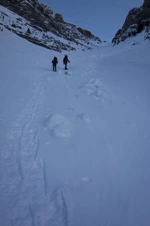 The ascent gully on Mount Wilson.