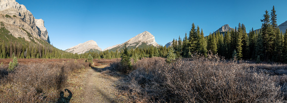 Cascade Rock, Cave Mountain, Bashan Peak and false Allenby (R) from the Bryant Creek trail.