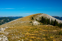 Hiking to the north summit on a perfect late summer day.