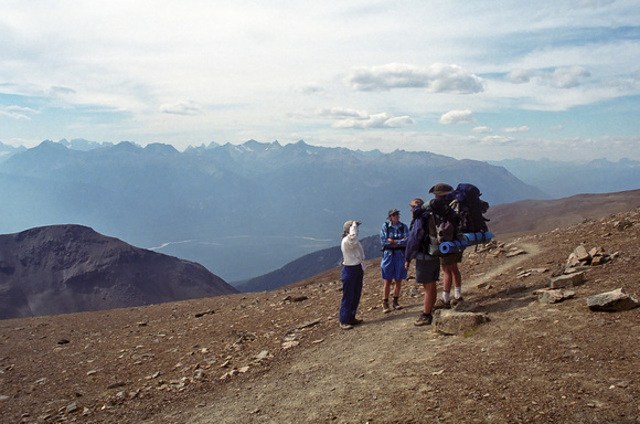 Chatting with other hikers near the "notch".