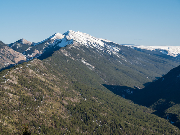Lovely views up Cataract Creek towards Mount Burke with Plateau Mountain at distant center-right.