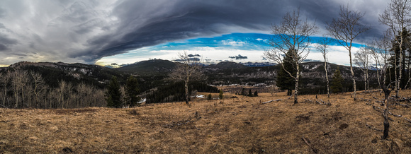 A prominent Chinook arch and surprisingly good views from the lowly Wolf Creek Hill summit. Channel Ridge at far left with Blue Ridge and Dyson to the right of it.