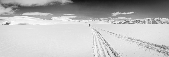 Looking back towards camp along the snowmobile tracks with Snow Dome at distant left and Bryce at distant right.