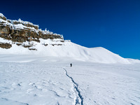 Skiing around the south end of Lilliput under its west face. Daly at right.