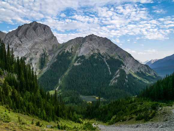 Looking back towards Commonwealth Peak and Ridge (R) over the Burstall Ponds.