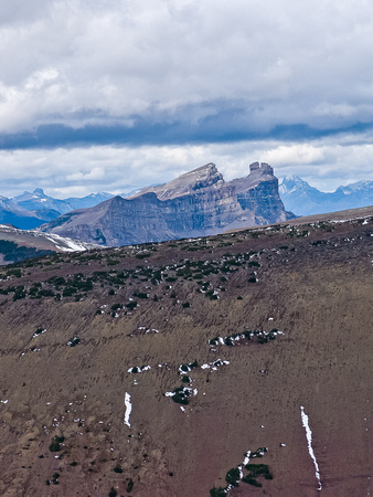 The distinctive summit of Castle Peak.