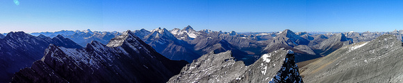 Summit panorama from Joffre (L) to French, Prairie Lookout, Sir Douglas (C) to Birdwood, Smuts, Shar