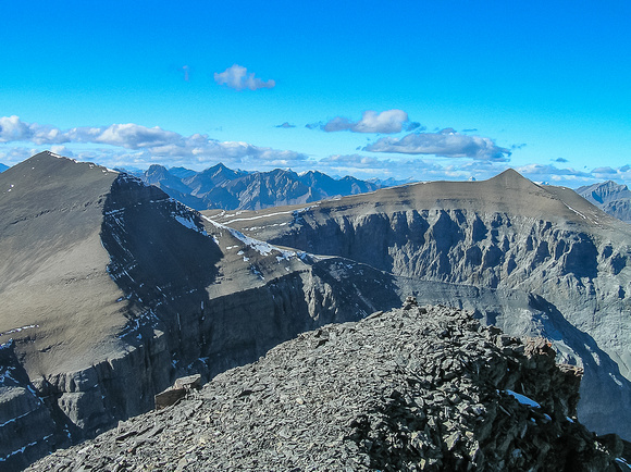 Outlaw (L) and Cornwall (R) from the summit of Banded.
