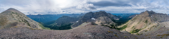 From the bump, Haig (L), Middle Kootenay (C) and Boot Hill (R).