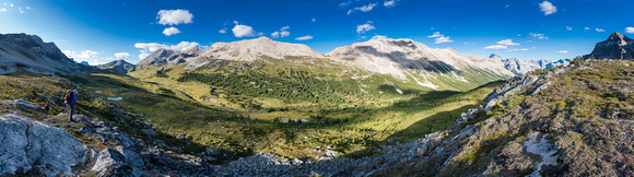 Incredible views over the Pipestone River Valley with the Pass at left and Cataract Peak at right.