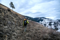 The west ridge is dry and pleasant hiking.