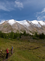 Near Og Pass with Og Mountain in the background.