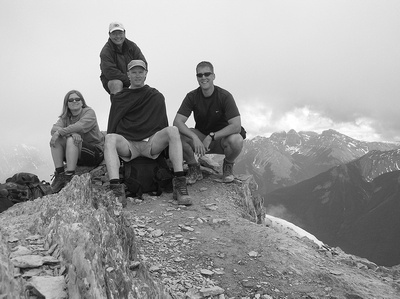 Group photo (Kellly, Sonny, Dan and Vern) at the false summit - 2004.