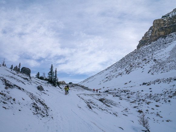 Following the snowmobile track from Skoki Lodge up to Boulder Pass.